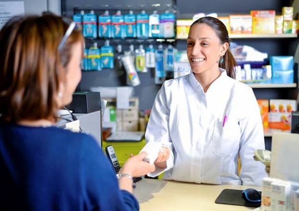 3-responsibilities-you-can-expect-to-have-after-your-pharmacy-assistant